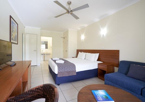 Frangipani Deluxe 2 Bed Apartment