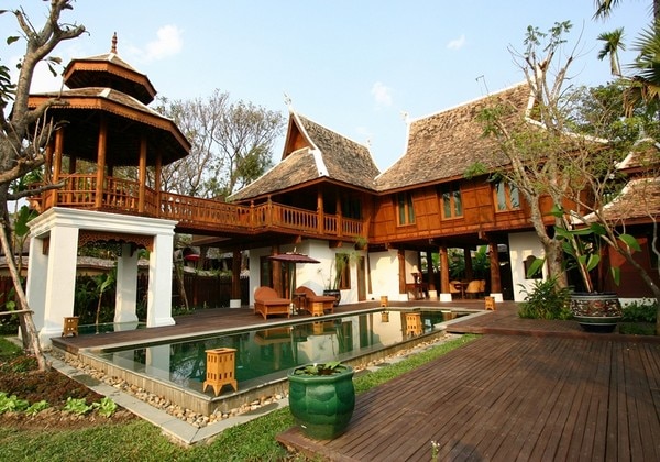 GRAND DELUXE VILLA WITH POOL