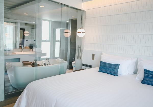 Sensory Suite With Jacuzzi