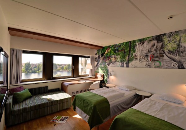 Standard Family Four