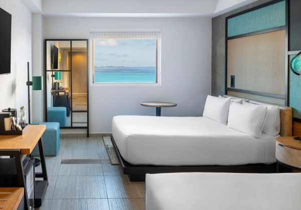 Aloft Queen Guest Room 2 Queen