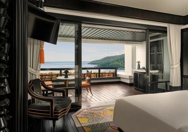 Classic Panoramic Room Oceanview