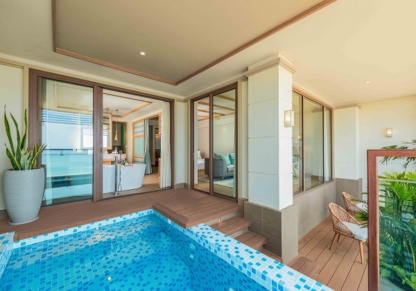 Golf View Pool King Suite