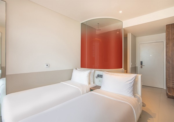 Wink Lite Twin City View