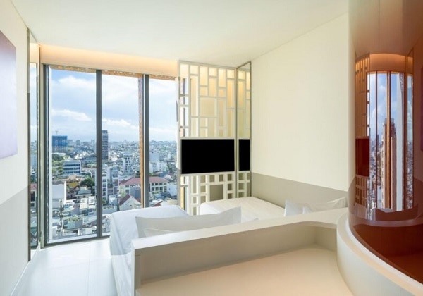 2 Twin Beds City View