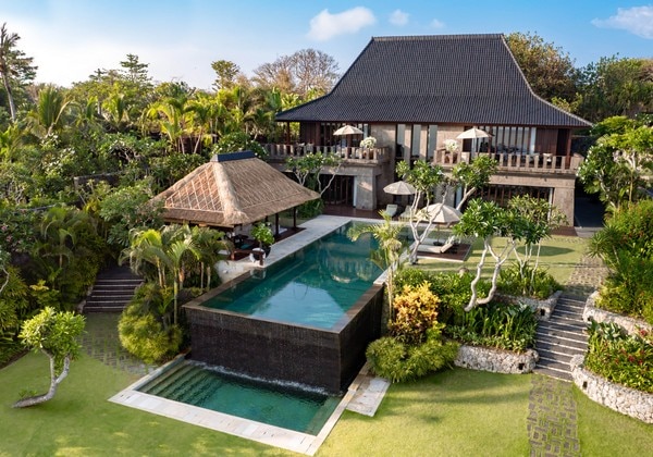 Bvlgari Villa