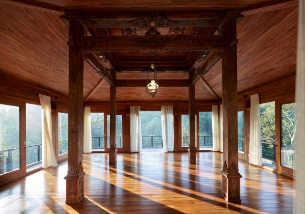 Yoga House Interior
