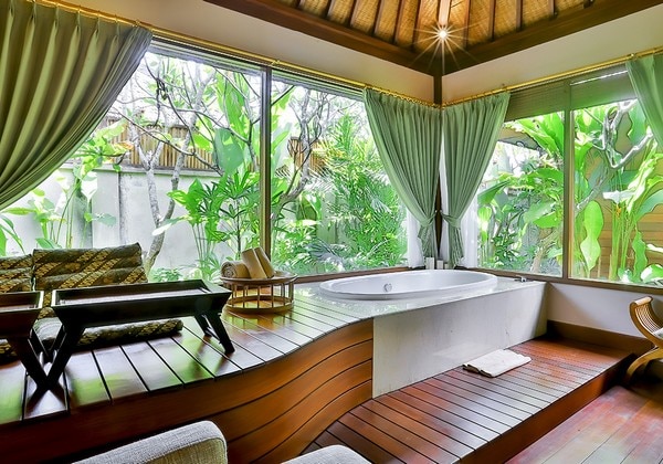 Bungalow Garden View
