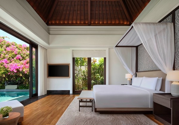 1 Bedroom Tropical Garden Pool Villa