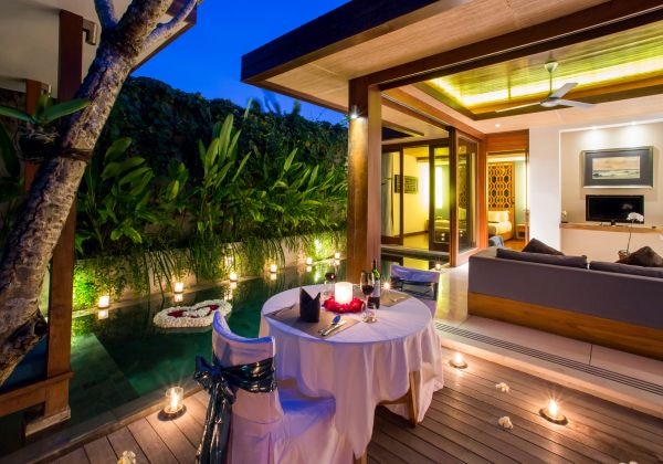 Romantic Dinner in Villa