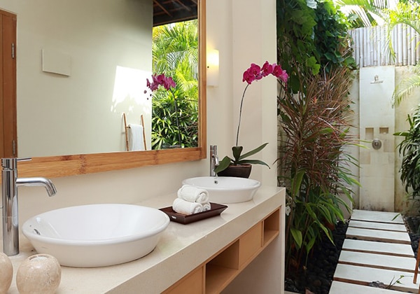 1 Bedroom Plunge Pool-Bathroom