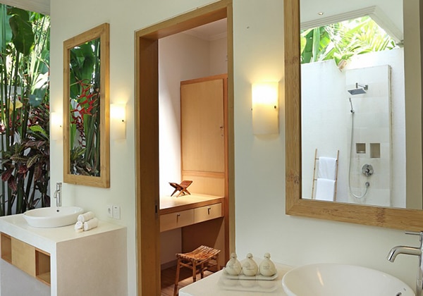 2 Bedroom Pool Villa-Main Bathroom