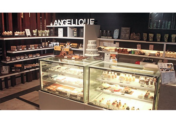 Angelique Cafe