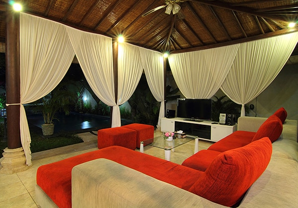Villa Livingroom