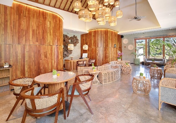 シニ ヴィー ヴィラ スミニャック バイ イニ ヴィ ホスピタリティ