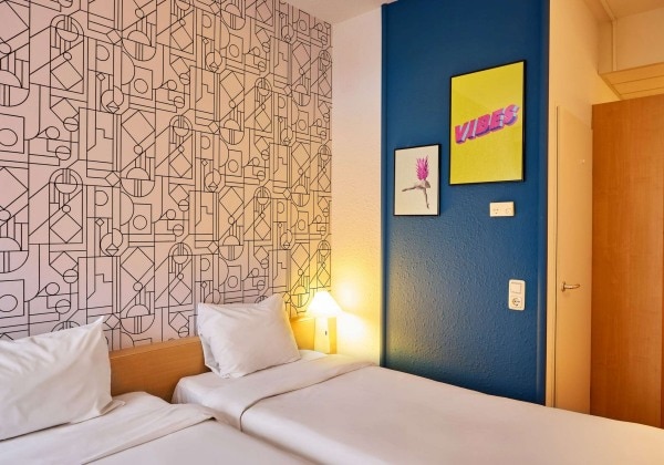 Standard Room With 2 Single Beds