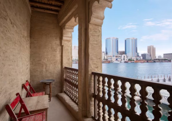 King Heritage Rm-creek View with Balcony