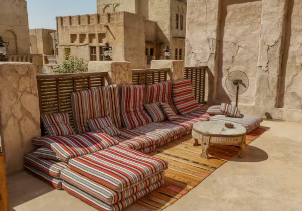 Private Family Bayt 9 Rooms