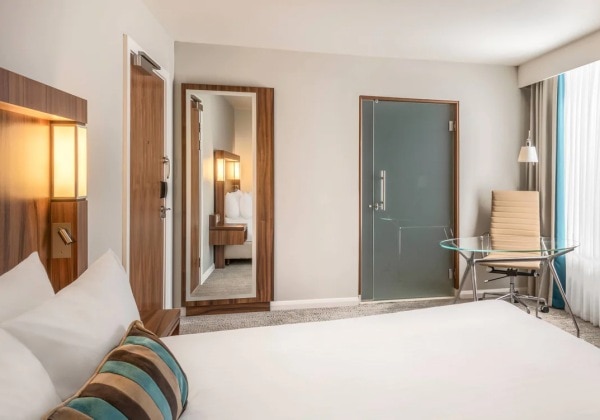 Superior Guest Room 1 King