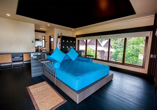 Bay View Cauayan Pool Villa