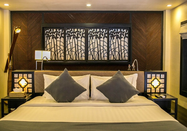 Sunrise View Cauayan Pool Villa