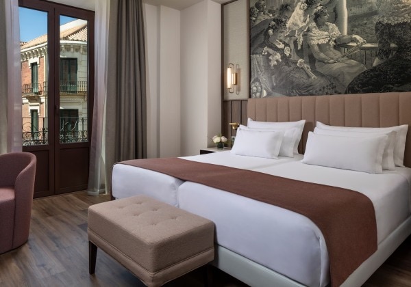 Superior Room with View