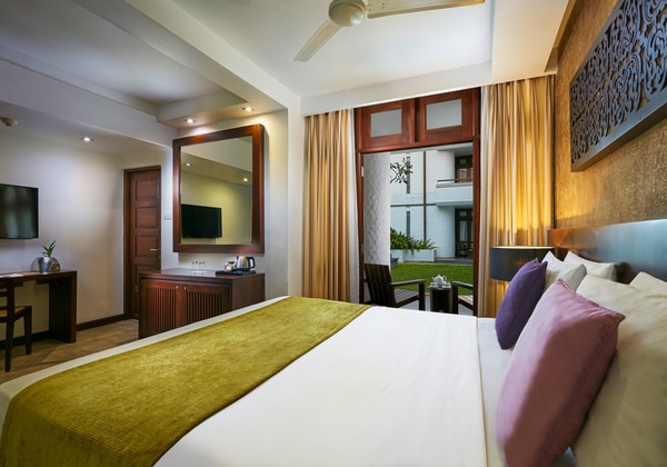Avani Courtyard Room