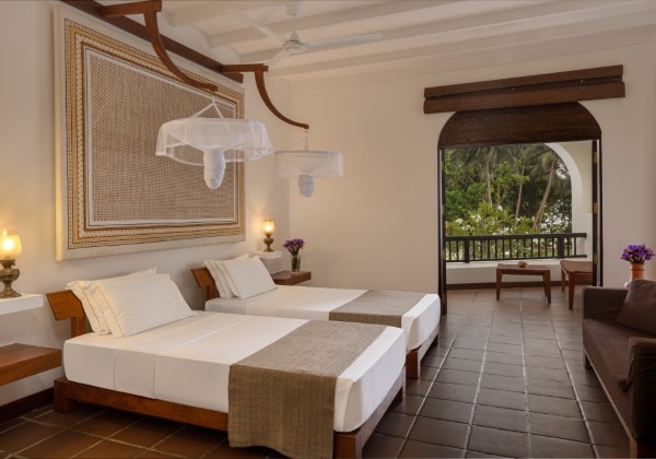 Deluxe Room + Ayurveda Treatment