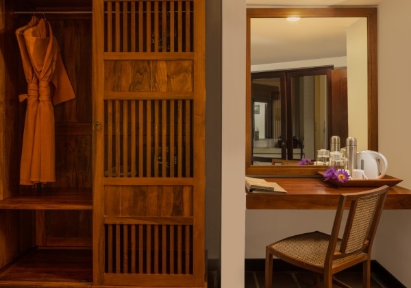 Deluxe Room + Ayurveda Treatment