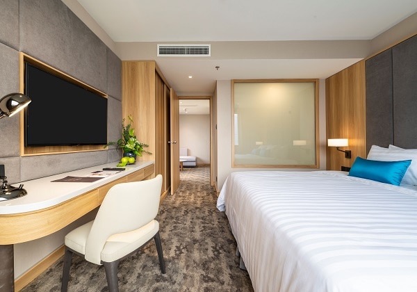 Premium Deluxe Suite