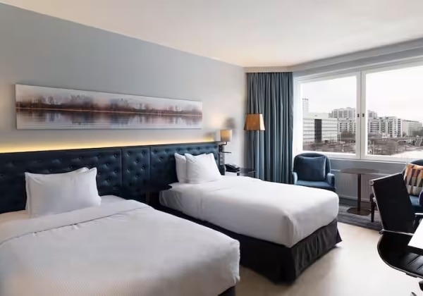 Twin Guest Room Sea View