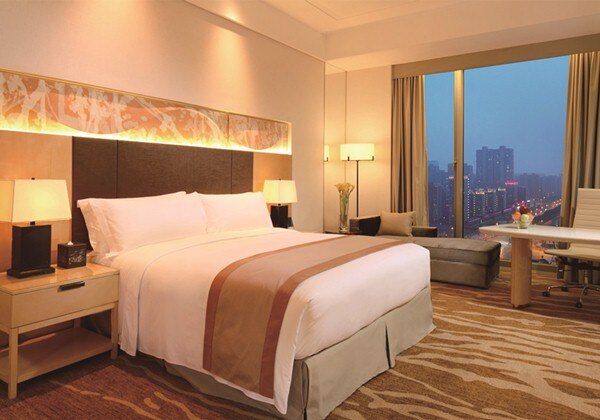 KING EXECUTIVE ROOM WITH LOUNGE ACCESS