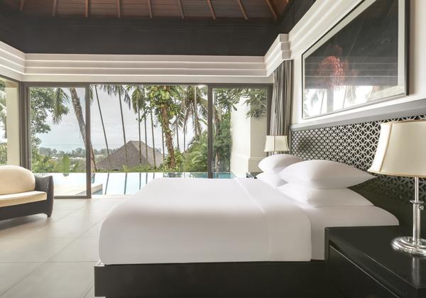 Tropical Pool Villa