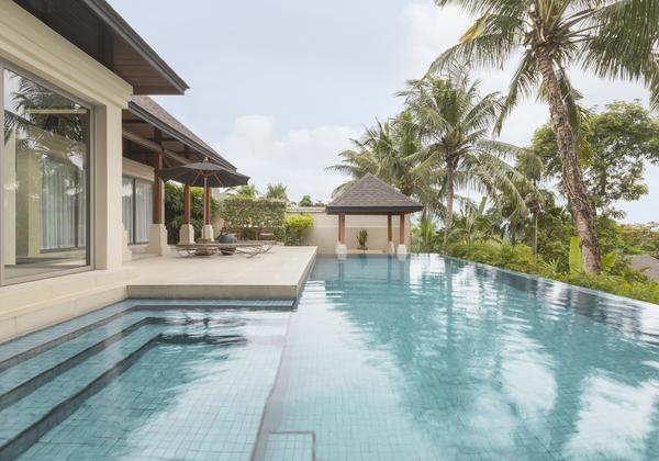 Tropical Pool Villa