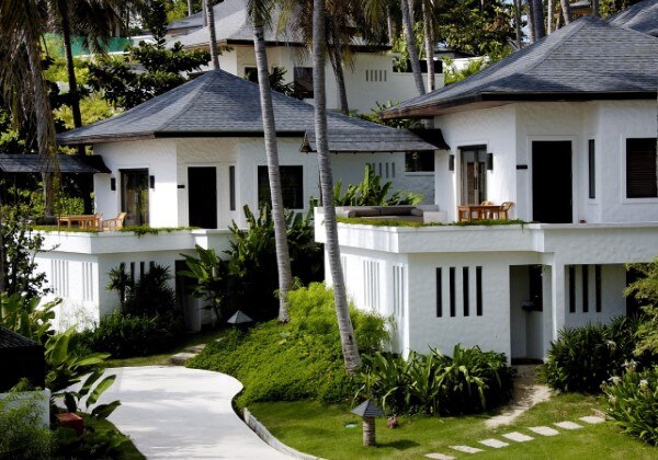 Garden Deluxe Villa with Partial Seaview