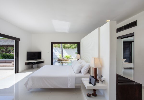 Grand Deluxe Premium Pool Villa Beach