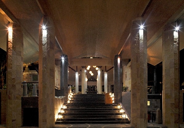 Front & Lobby