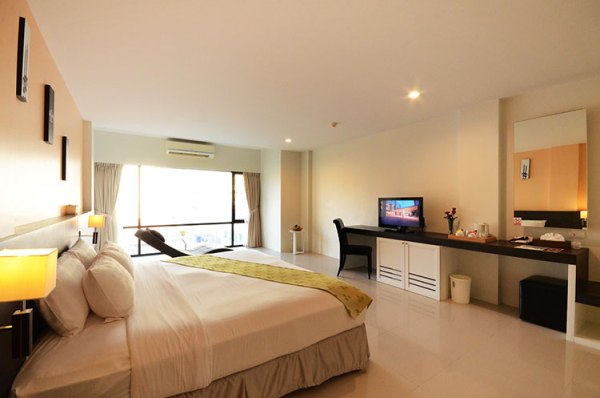 VIEW PENT_ROOM