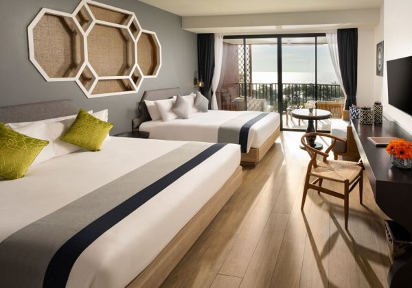 Premier Sea View Family Room