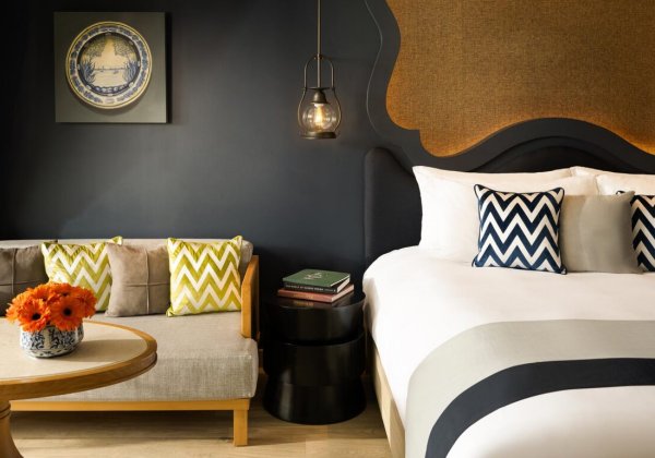 Deluxe Garden View Pool Access Suite