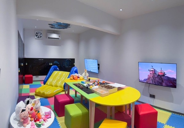 Kids Club