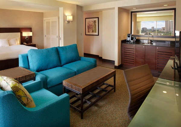 Suite Partial Oceanview