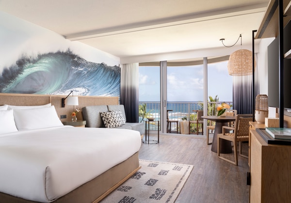 Ocean View King, Small Balcony