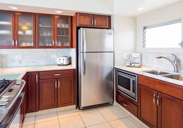 2Bedroom Ocean View kitchen