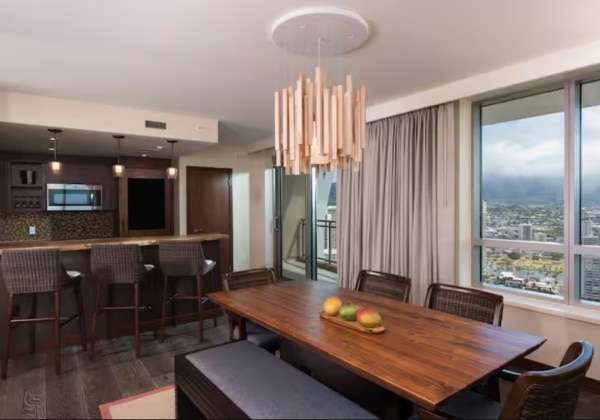 2 BDRM PENTHOUSE MTN VIEW