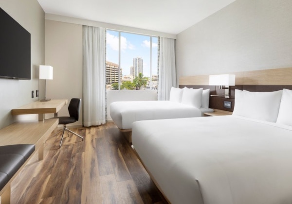 2 Queen Guestroom, Guest room, 2 Queen,