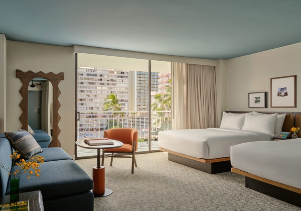 Junior Suite Two Queens with Lanai and S