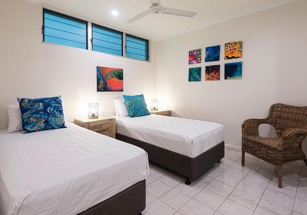 Poinciana 203