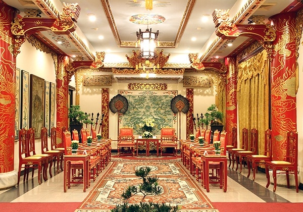 Le Royal Restaurant