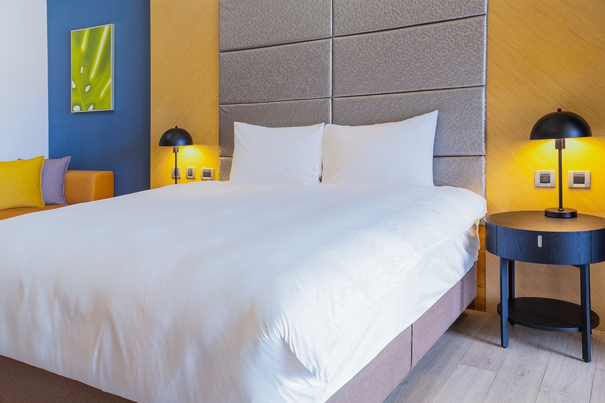 Premier King Room with Mountain View